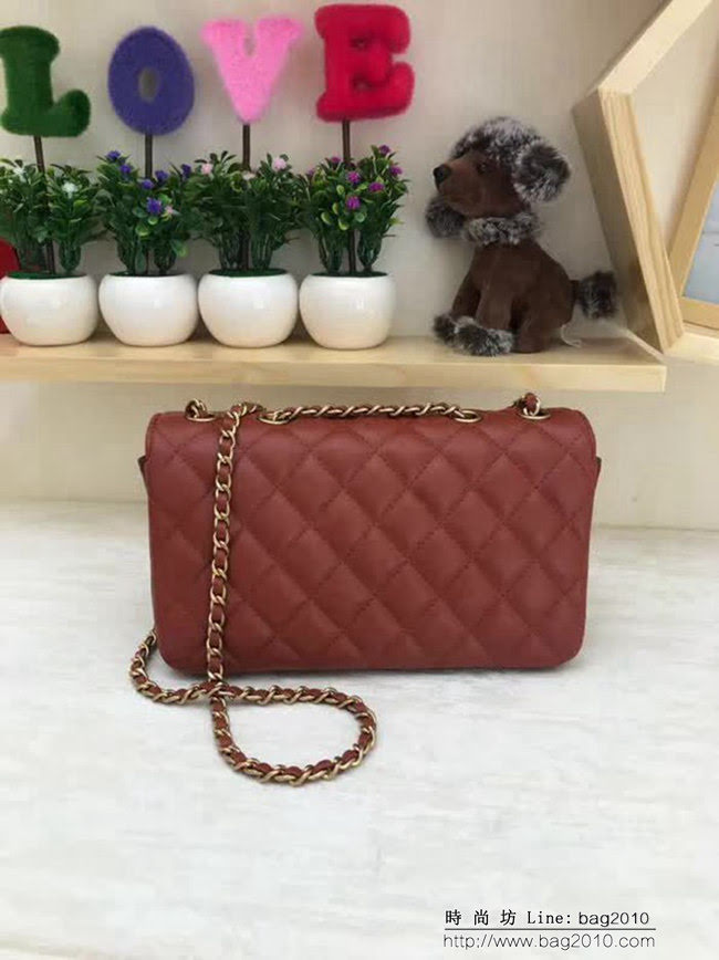 香奈兒CHANEL 57275 2018最新款小牛皮鏈條挎包 法國進口小羊皮配金色五金 DSC1543